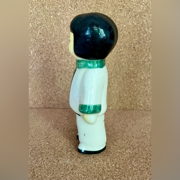 Vintage Asian Girl Ceramic Figurine with Green Accents - Picture 2 of 5